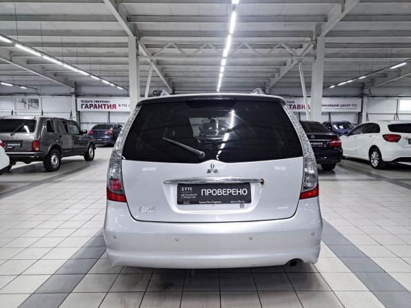 Mitsubishi Grandis I с пробегом 2005 года, цена 650 000 рублей, 298000 км, минивэн, Автокод Объявления