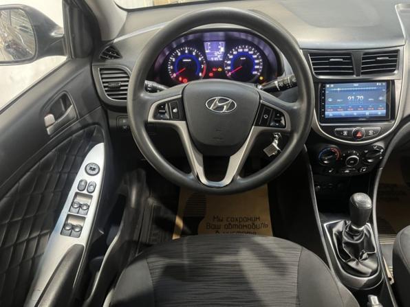 Hyundai Solaris I Рестайлинг с пробегом 2015 года, цена 875 000 рублей, 191851 км, седан, Автокод Объявления