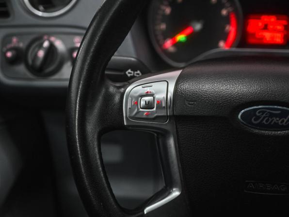 Ford S-MAX I с пробегом 2006 года, цена 699 000 рублей, 279069 км, минивэн, Автокод Объявления