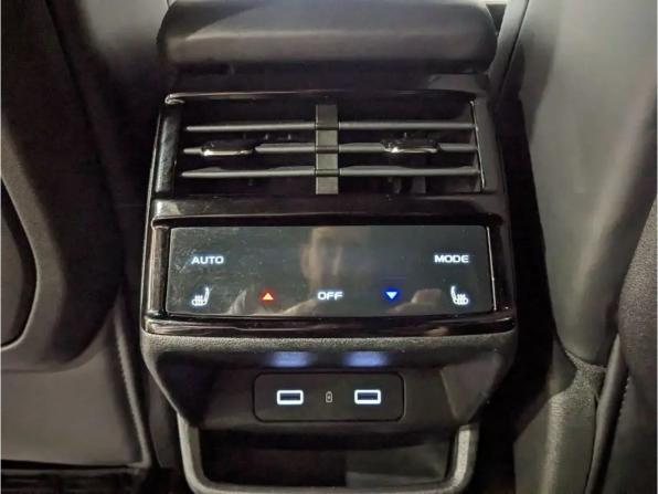 Geely Monjaro I с пробегом 2024 года, цена 2 925 000 рублей, 103500 км, внедорожник, Автокод Объявления