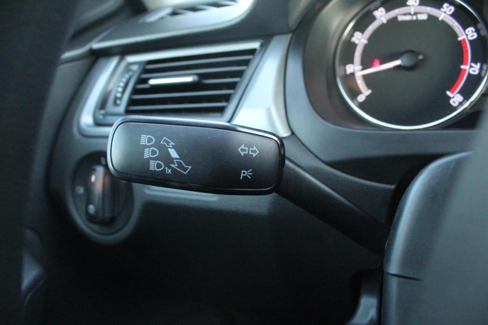 Skoda Rapid I Рестайлинг Брянск  - изображение 13