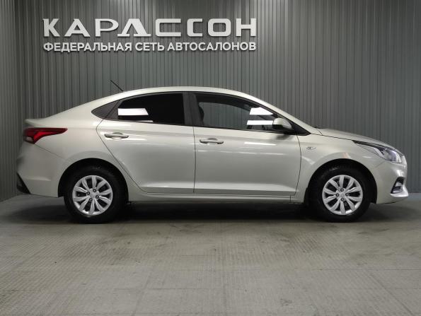 Hyundai Solaris II с пробегом 2019 года, цена 960 000 рублей, 191500 км, седан, Автокод Объявления