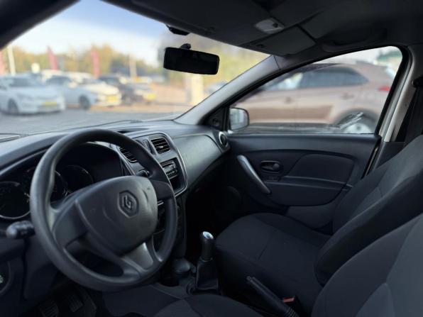 Renault Logan II с пробегом 2014 года, цена 590 000 рублей, 259000 км, седан, Автокод Объявления