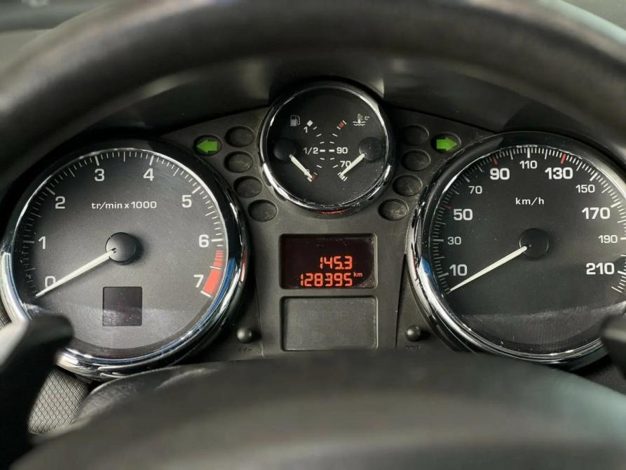 Peugeot 207 I Екатеринбург  - изображение 16