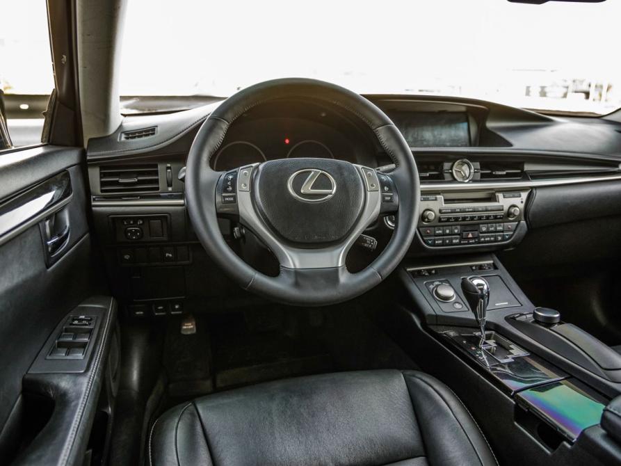 Lexus ES VI Волгоград  - изображение 15