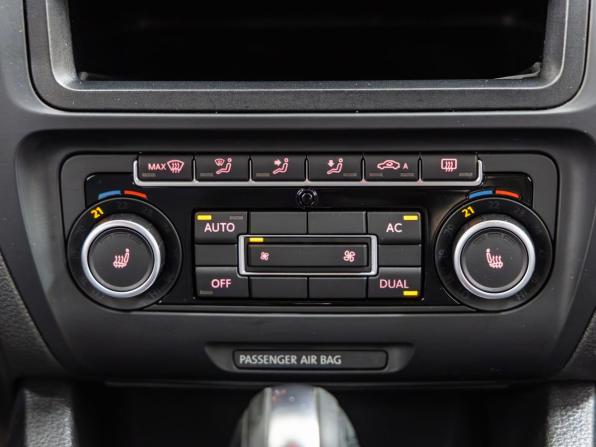 Volkswagen Jetta VI с пробегом 2012 года, цена 998 000 рублей, 174135 км, седан, Автокод Объявления