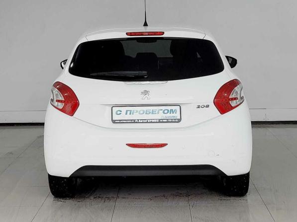 Peugeot 208 I с пробегом 2014 года, цена 520 000 рублей, 118675 км, хэтчбек, Автокод Объявления