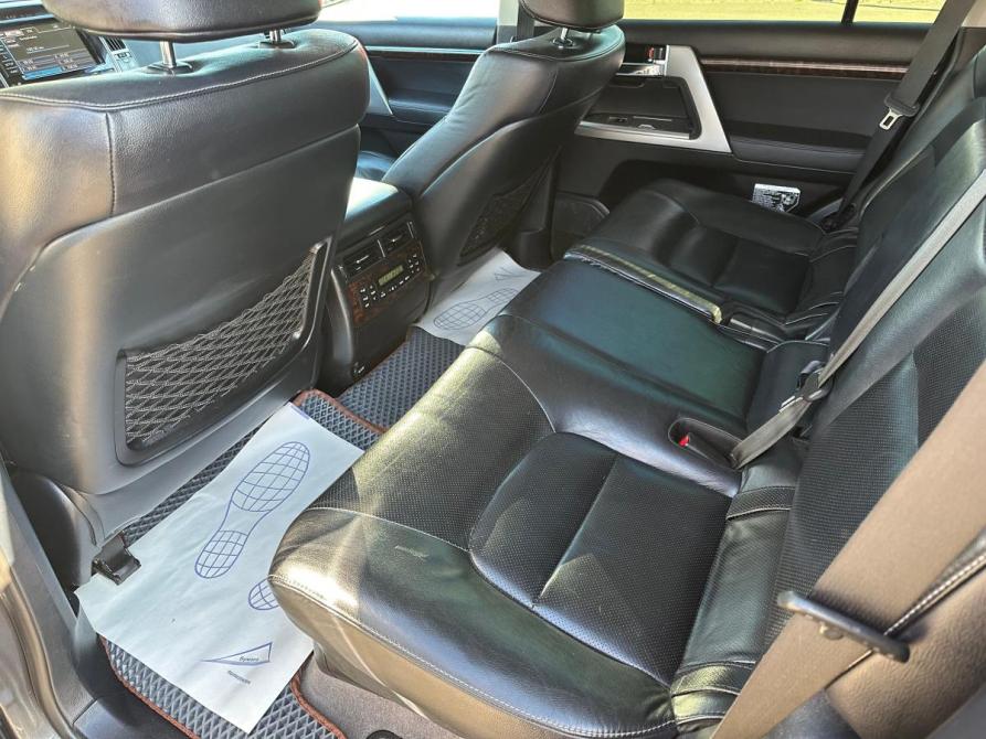 Toyota Land Cruiser 200 Series Рестайлинг 1 Пермь  - изображение 18