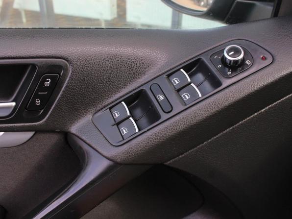 Volkswagen Tiguan I Рестайлинг с пробегом 2013 года, цена 979 300 рублей, 286633 км, внедорожник, Автокод Объявления