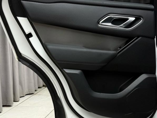 Land Rover Range Rover Velar I с пробегом 2017 года, цена 3 949 000 рублей, 156624 км, внедорожник, Автокод Объявления