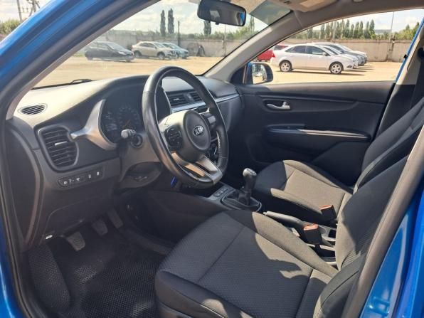 Kia Rio IV Рестайлинг с пробегом 2021 года, цена 1 565 000 рублей, 44000 км, седан, Автокод Объявления