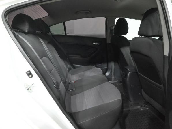 Kia Cerato III Рестайлинг (Classic) с пробегом 2017 года, цена 1 720 000 рублей, 109922 км, седан, Автокод Объявления