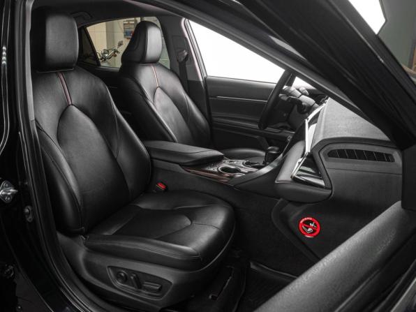 Toyota Camry VIII (XV70) с пробегом 2019 года, цена 3 249 000 рублей, 90237 км, седан, Автокод Объявления