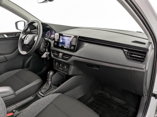 Skoda Rapid II с пробегом 2021 года, цена 1 200 000 рублей, 172310 км, лифтбек, Автокод Объявления