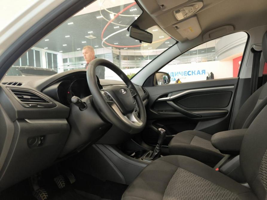 Lada (ВАЗ) Vesta I Казань  - изображение 17