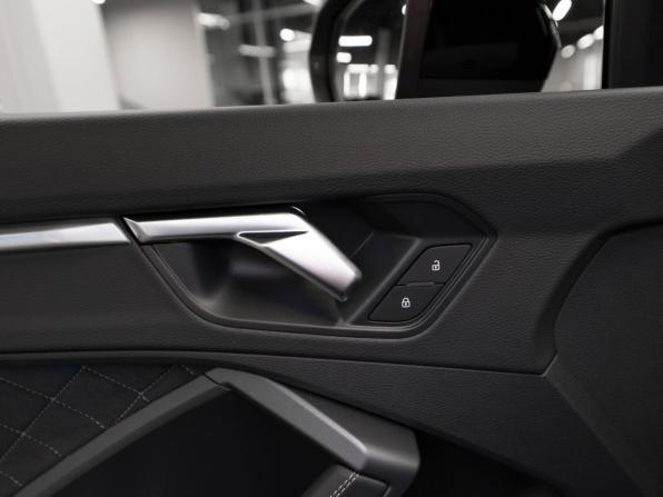 Audi Q3 II (F3) с пробегом 2026 года, цена 3 990 000 рублей, 33 км, внедорожник, Автокод Объявления