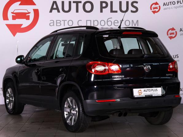 Volkswagen Tiguan I с пробегом 2009 года, цена 1 099 000 рублей, 275000 км, внедорожник, Автокод Объявления