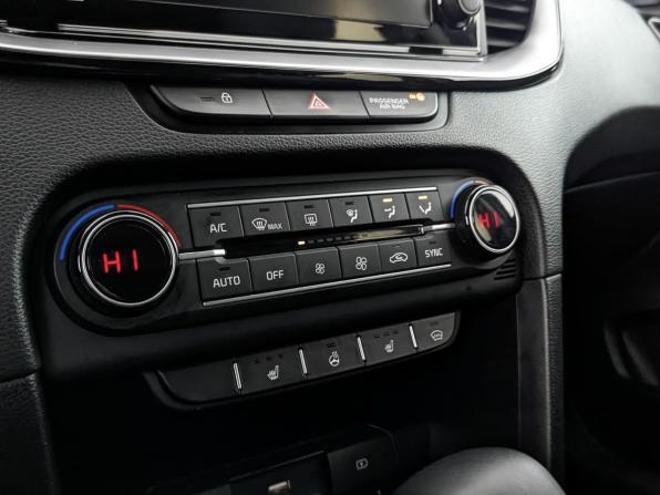 Kia Ceed III с пробегом 2021 года, цена 1 775 000 рублей, 158025 км, универсал, Автокод Объявления