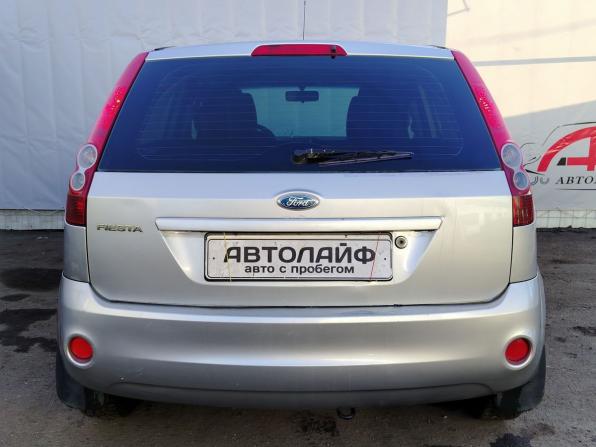 Ford Fiesta Mk5 с пробегом 2006 года, цена 359 000 рублей, 198397 км, хэтчбек, Автокод Объявления