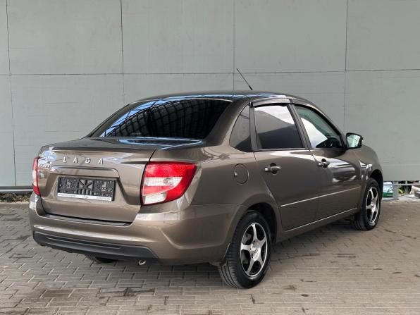 Lada (ВАЗ) Granta I Рестайлинг с пробегом 2022 года, цена 700 000 рублей, 101000 км, седан, Автокод Объявления