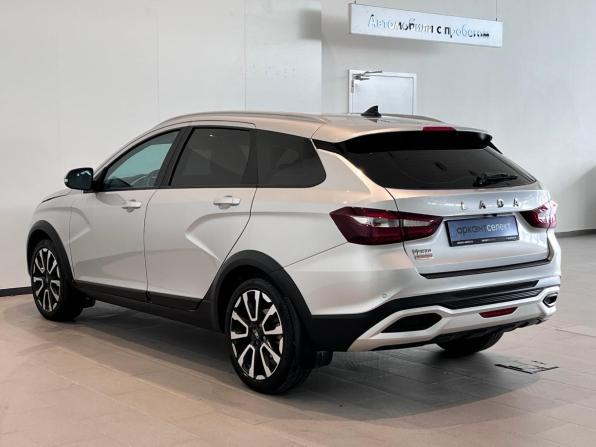 Lada (ВАЗ) Vesta I Рестайлинг (NG) с пробегом 2024 года, цена 1 520 000 рублей, 19901 км, универсал, Автокод Объявления