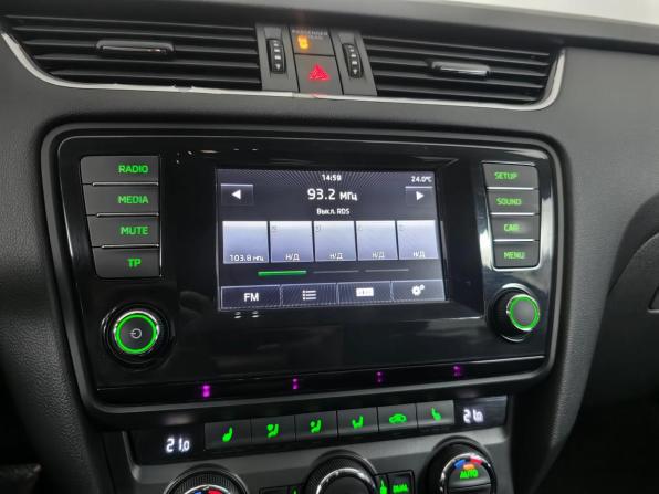 Skoda Octavia III (A7) с пробегом 2014 года, цена 1 180 000 рублей, 328365 км, универсал, Автокод Объявления