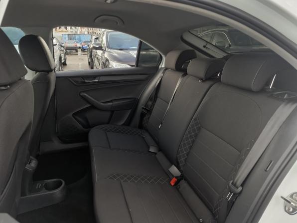 Skoda Rapid II с пробегом 2020 года, цена 1 729 000 рублей, 44828 км, лифтбек, Автокод Объявления