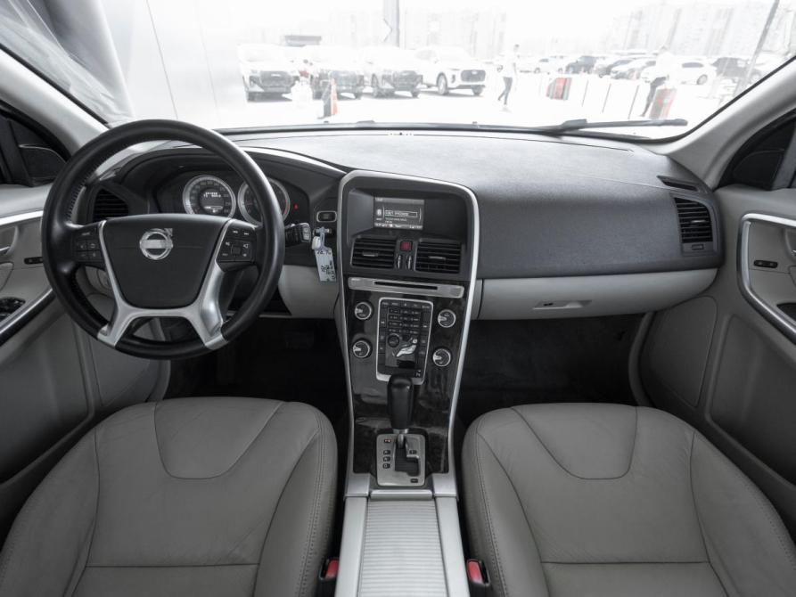 Volvo XC60 I Москва  - изображение 8