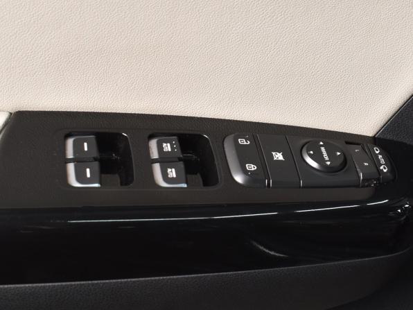 Kia Sportage IV с пробегом 2017 года, цена 2 575 995 рублей, 143622 км, внедорожник, Автокод Объявления