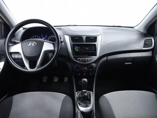 Hyundai Solaris I с пробегом 2011 года, цена 630 000 рублей, 202446 км, седан, Автокод Объявления
