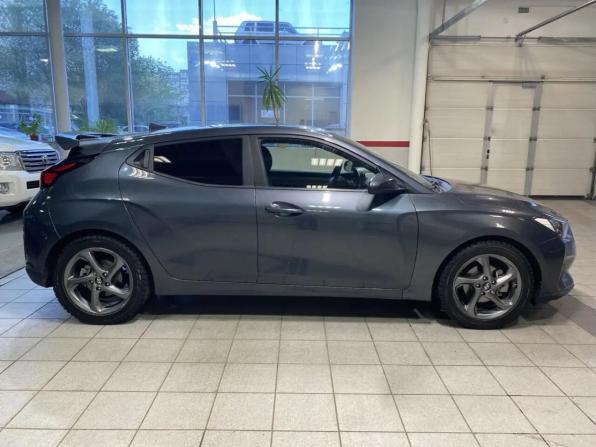 Hyundai Veloster II с пробегом 2018 года, цена 1 799 000 рублей, 81323 км, хэтчбек, Автокод Объявления