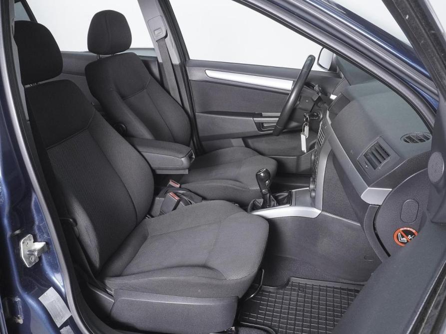 Opel Astra H Рестайлинг Ростов-на-Дону  - изображение 8