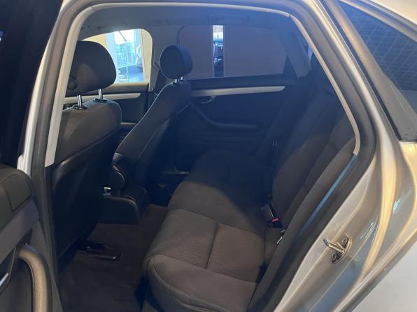 Audi A4 III (B7) с пробегом 2007 года, цена 560 000 рублей, 327403 км, седан, Автокод Объявления