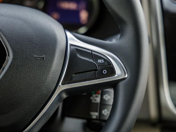 Renault Logan II Рестайлинг с пробегом 2018 года, цена 1 068 000 рублей, 77858 км, седан, Автокод Объявления