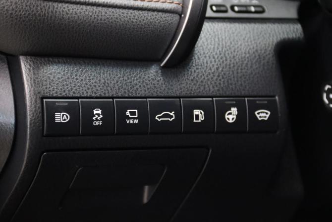 Toyota Camry VIII (XV70) с пробегом 2018 года, цена 2 805 250 рублей, 160801 км, седан, Автокод Объявления