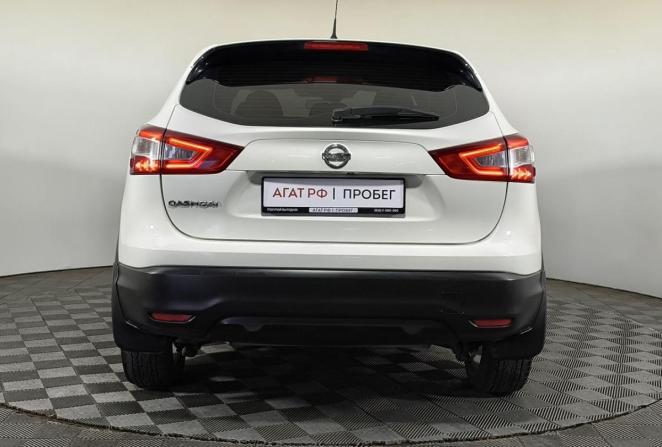 Nissan Qashqai II с пробегом 2015 года, цена 1 450 000 рублей, 189536 км, внедорожник, Автокод Объявления