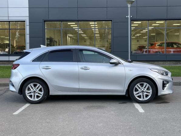 Kia Ceed III с пробегом 2018 года, цена 1 665 000 рублей, 93364 км, хэтчбек, Автокод Объявления