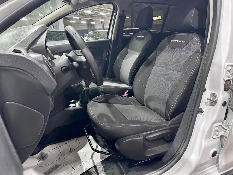 Renault Sandero II Рестайлинг Набережные Челны  - изображение 16