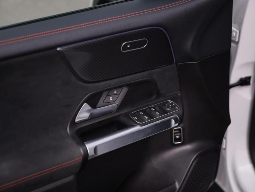 Mercedes-Benz GLB I (X247) Санкт-Петербург  - изображение 26