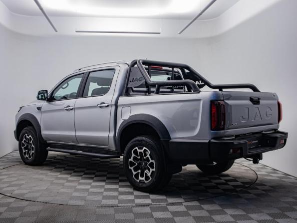 JAC T9 с пробегом 2024 года, цена 2 758 000 рублей, 40901 км, offers.body_type.unknown, Автокод Объявления