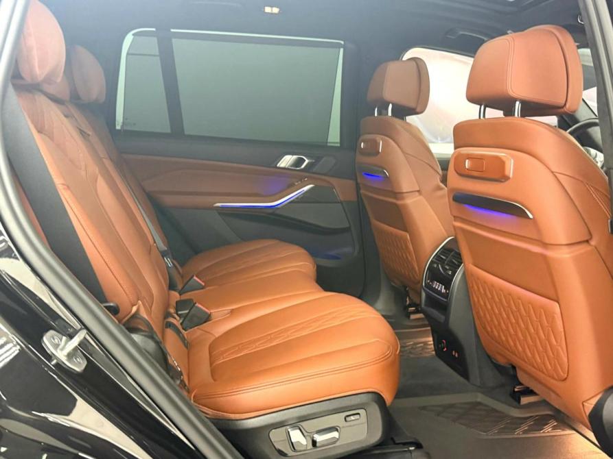 BMW X7 I (G07) Рестайлинг Красноярск  - изображение 42
