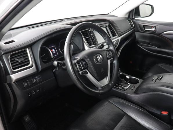 Toyota Highlander III (XU50) Рестайлинг с пробегом 2019 года, цена 3 747 000 рублей, 86750 км, внедорожник, Автокод Объявления