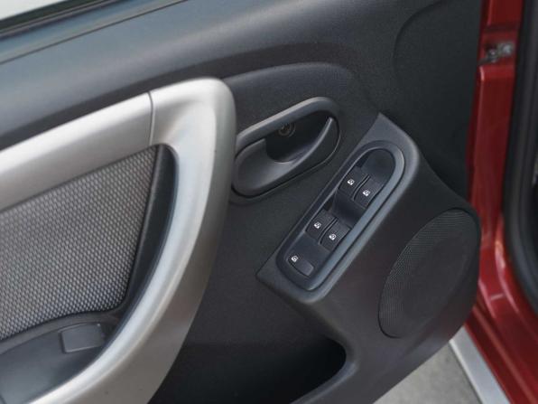 Renault Duster I с пробегом 2014 года, цена 890 000 рублей, 129299 км, внедорожник, Автокод Объявления
