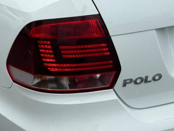 Volkswagen Polo V Рестайлинг с пробегом 2019 года, цена 1 200 000 рублей, 96000 км, седан, Автокод Объявления