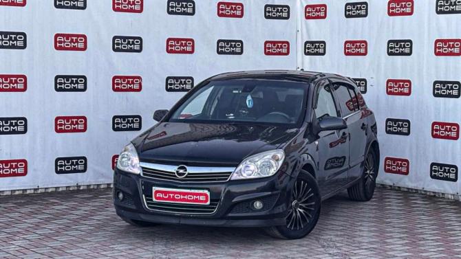 Opel Astra H Рестайлинг с пробегом 2008 года, цена 590 000 рублей, 262000 км, хэтчбек, Автокод Объявления