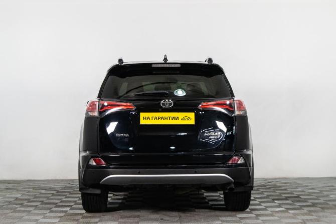 Toyota RAV4 IV (XA40) Рестайлинг с пробегом 2017 года, цена 2 659 000 рублей, 115000 км, внедорожник, Автокод Объявления
