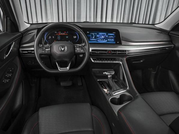 Changan CS35 Plus I Рестайлинг с пробегом 2024 года, цена 1 848 000 рублей, 30755 км, внедорожник, Автокод Объявления