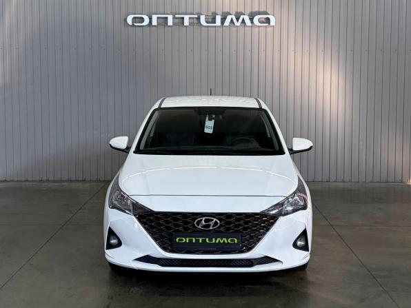 Hyundai Solaris II Рестайлинг с пробегом 2021 года, цена 1 437 000 рублей, 161000 км, седан, Автокод Объявления
