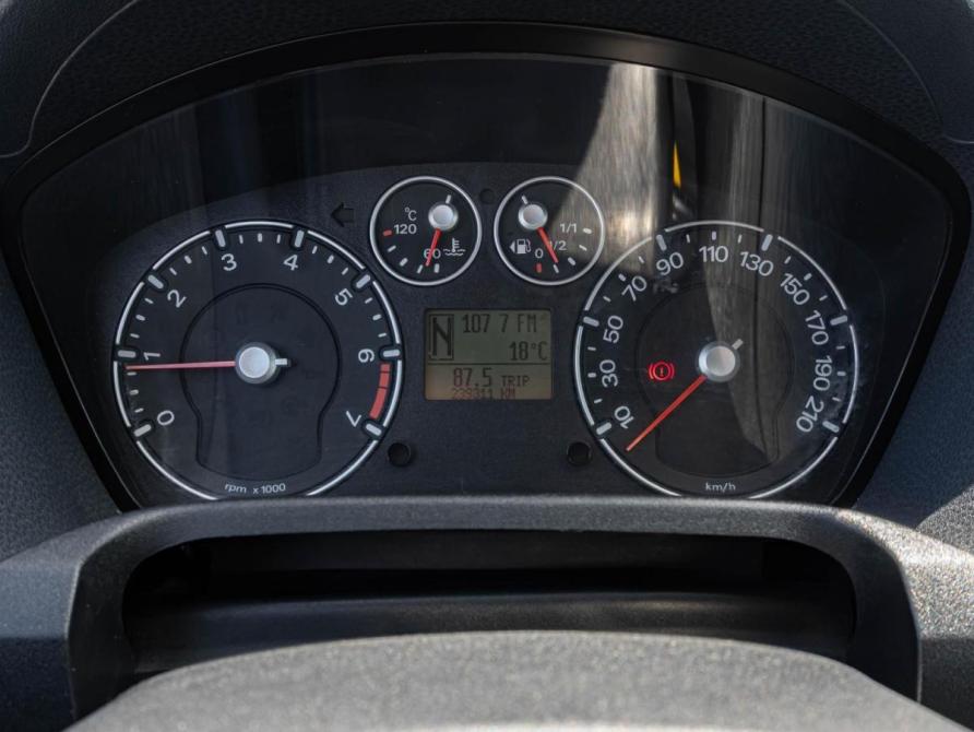 Ford Fiesta Mk5 Краснодар  - изображение 15