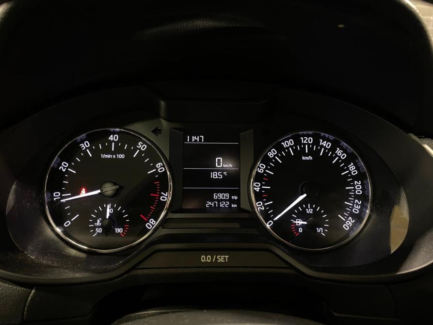 Skoda Octavia III (A7) Рестайлинг Челябинск  - изображение 19